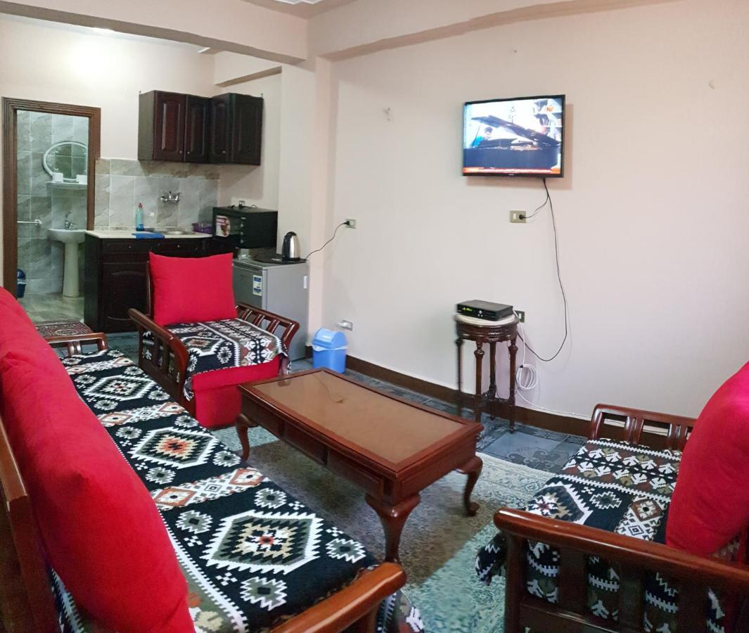 Aparthotel Caesar House Aleksandria Zewnętrze zdjęcie